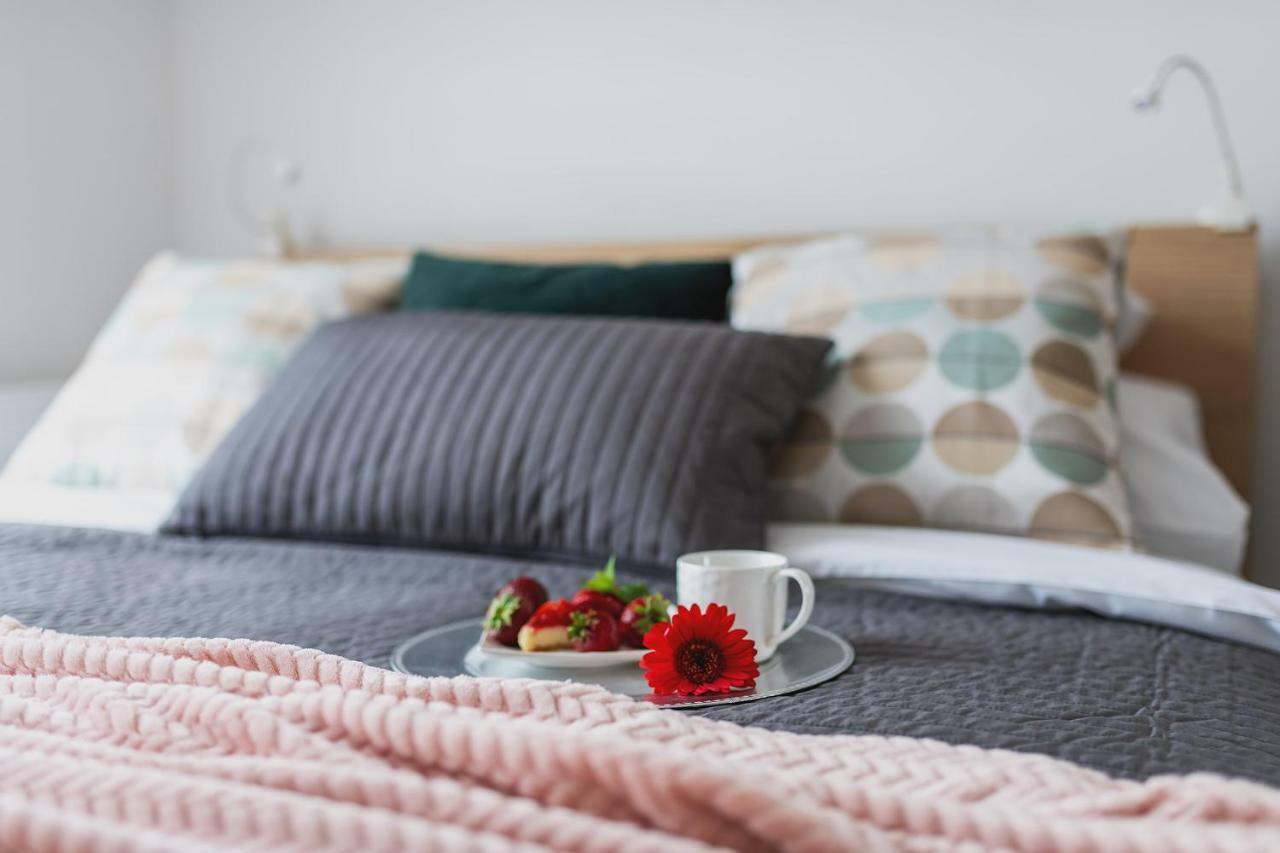 P&O Serviced Apartments Wawrzyszewska ワルシャワ エクステリア 写真