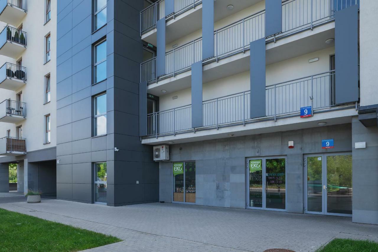 P&O Serviced Apartments Wawrzyszewska ワルシャワ エクステリア 写真